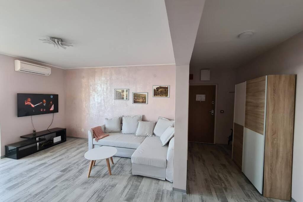 Apartment Lacroma